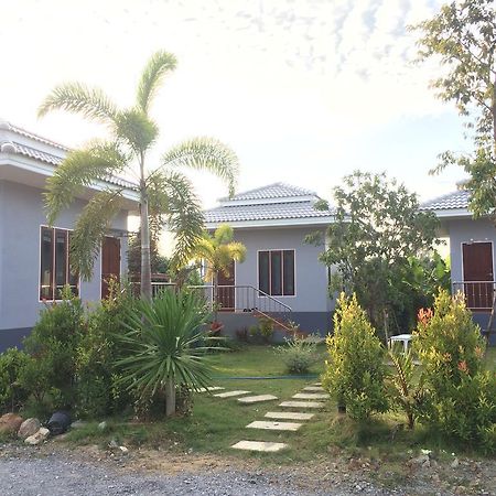 Pran Kiang Lay Villa Ban Pru Yai Buitenkant foto